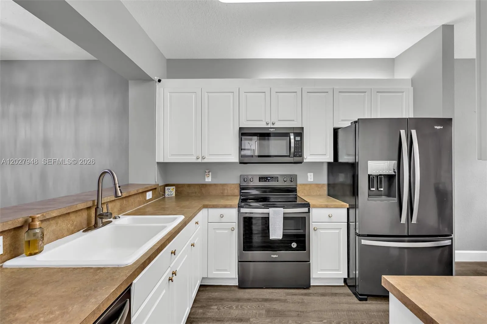NEWER SS APPLIANCES