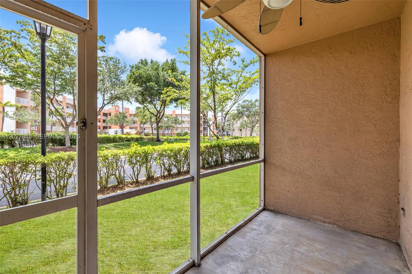 SCREENED BACK PATIO