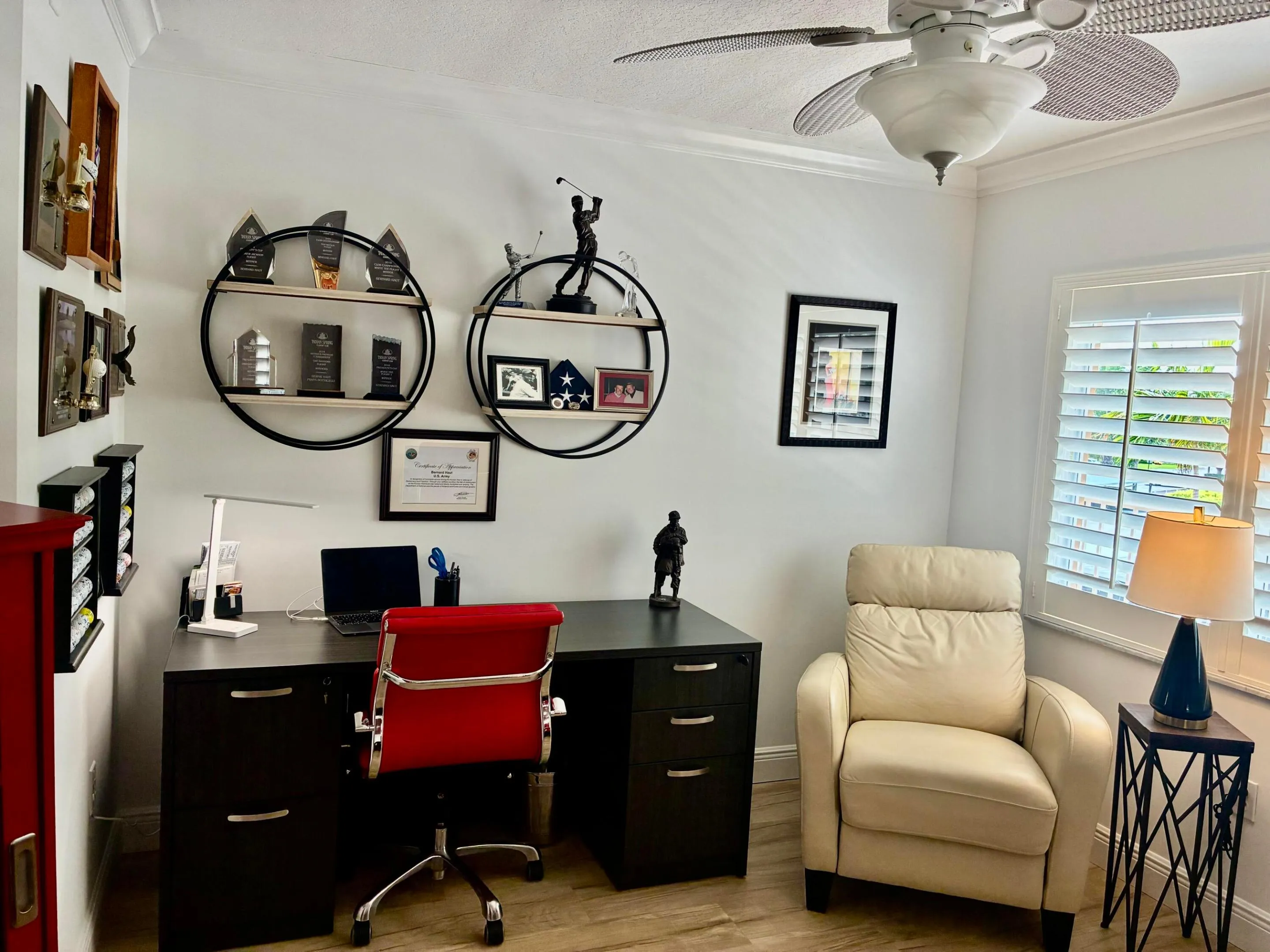 OFFICE/DEN