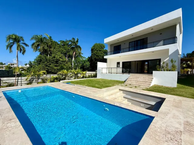New-Modern-3-Bedroom-Villa-–-Gated-Commu