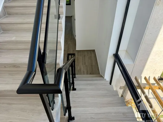 New-Modern-3-Bedroom-Villa-–-Gated-Commu