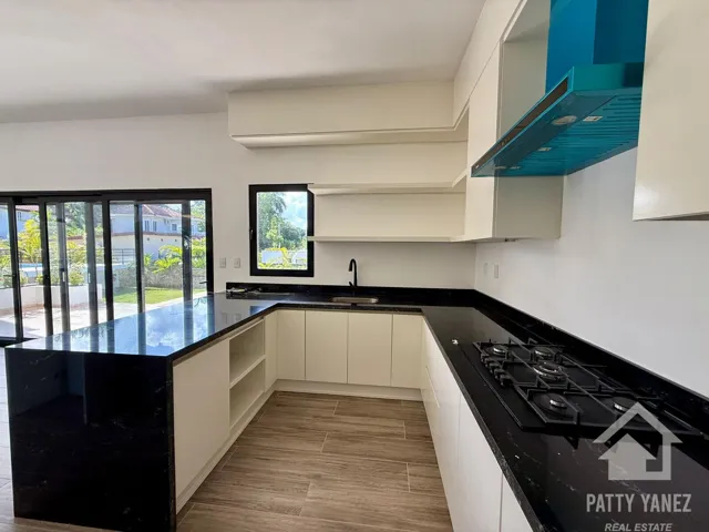 New-Modern-3-Bedroom-Villa-–-Gated-Commu