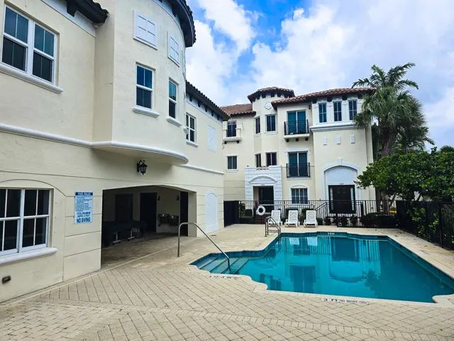 POOL DECK