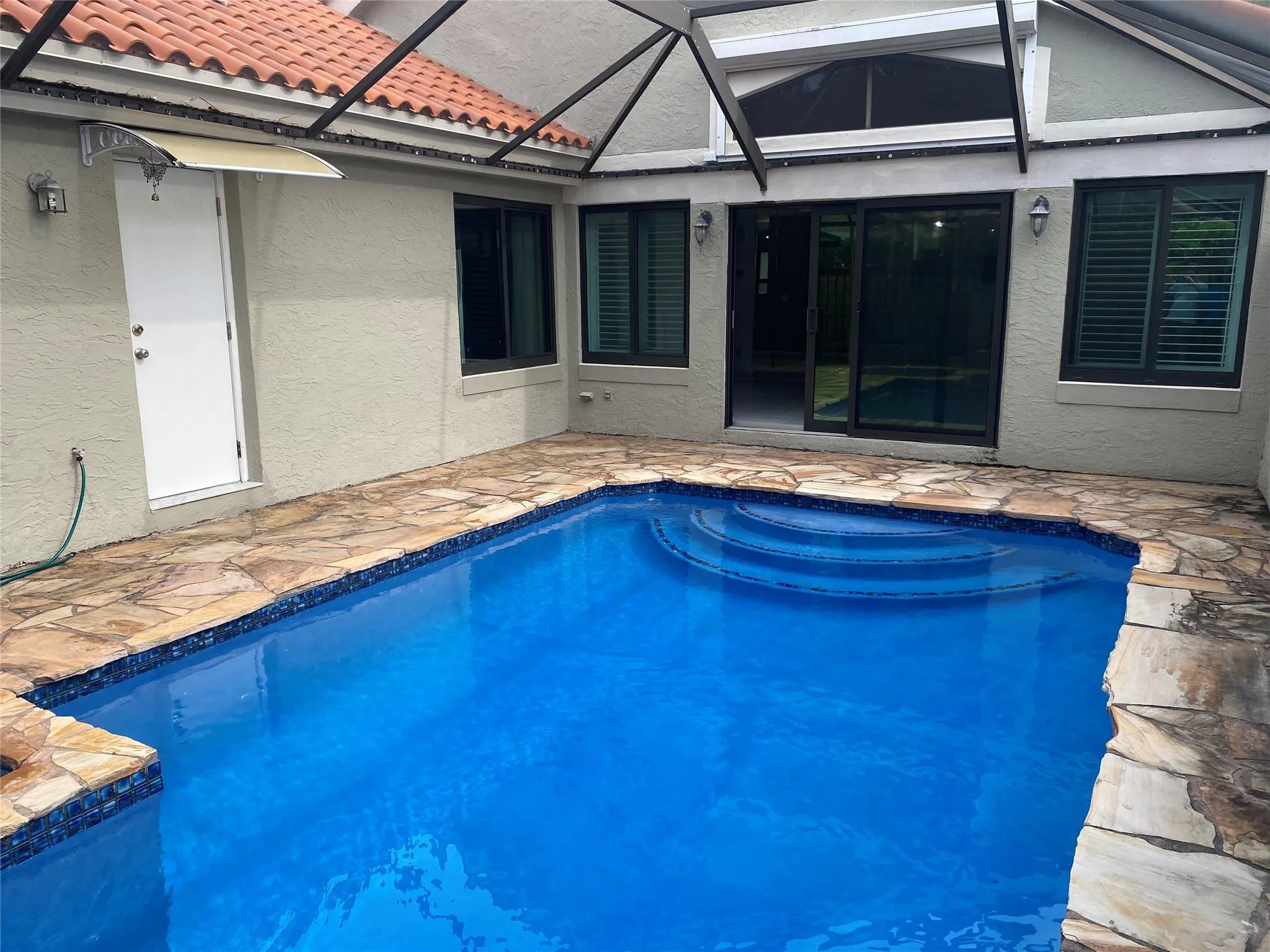 screened pool/patio