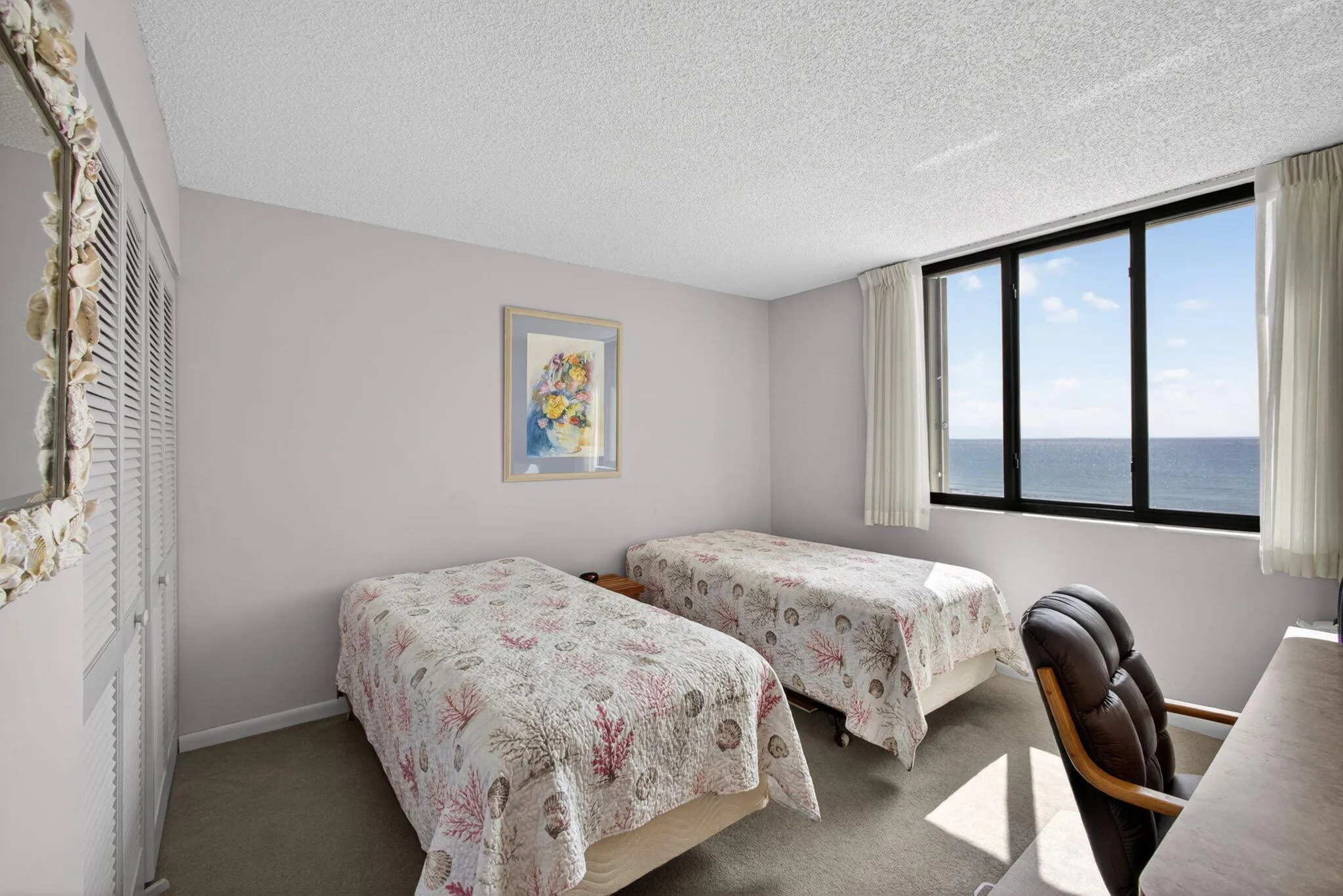 2nd Bedroom w/ view