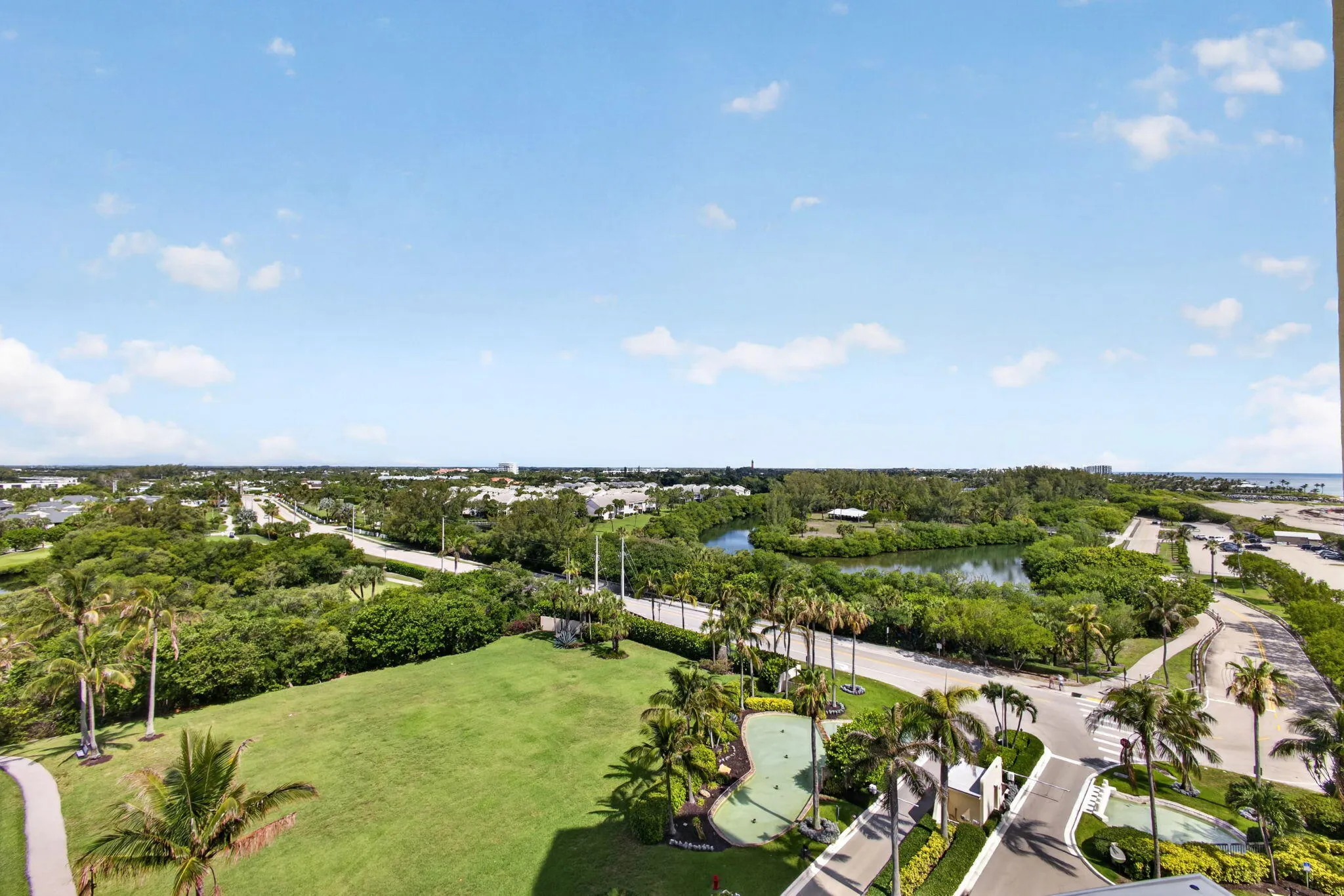 Green space and Dubois Park