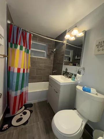 Bathroom 2