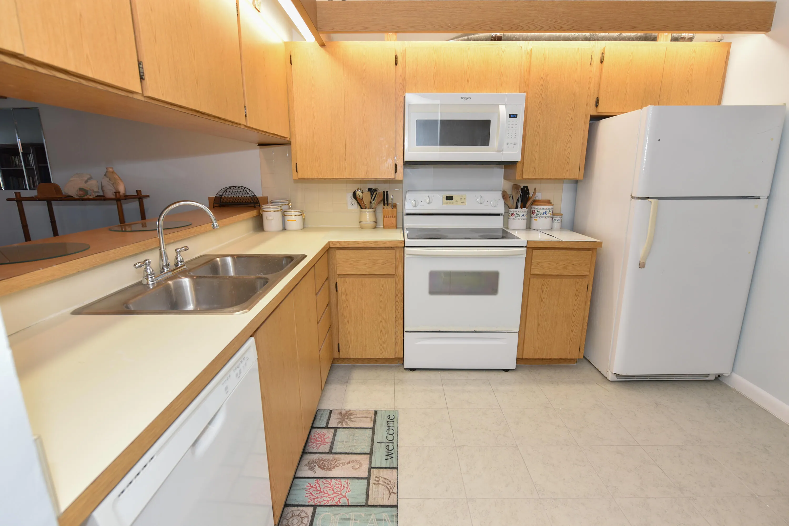 601 S Seas Dr_#303_MArina Brier_5
