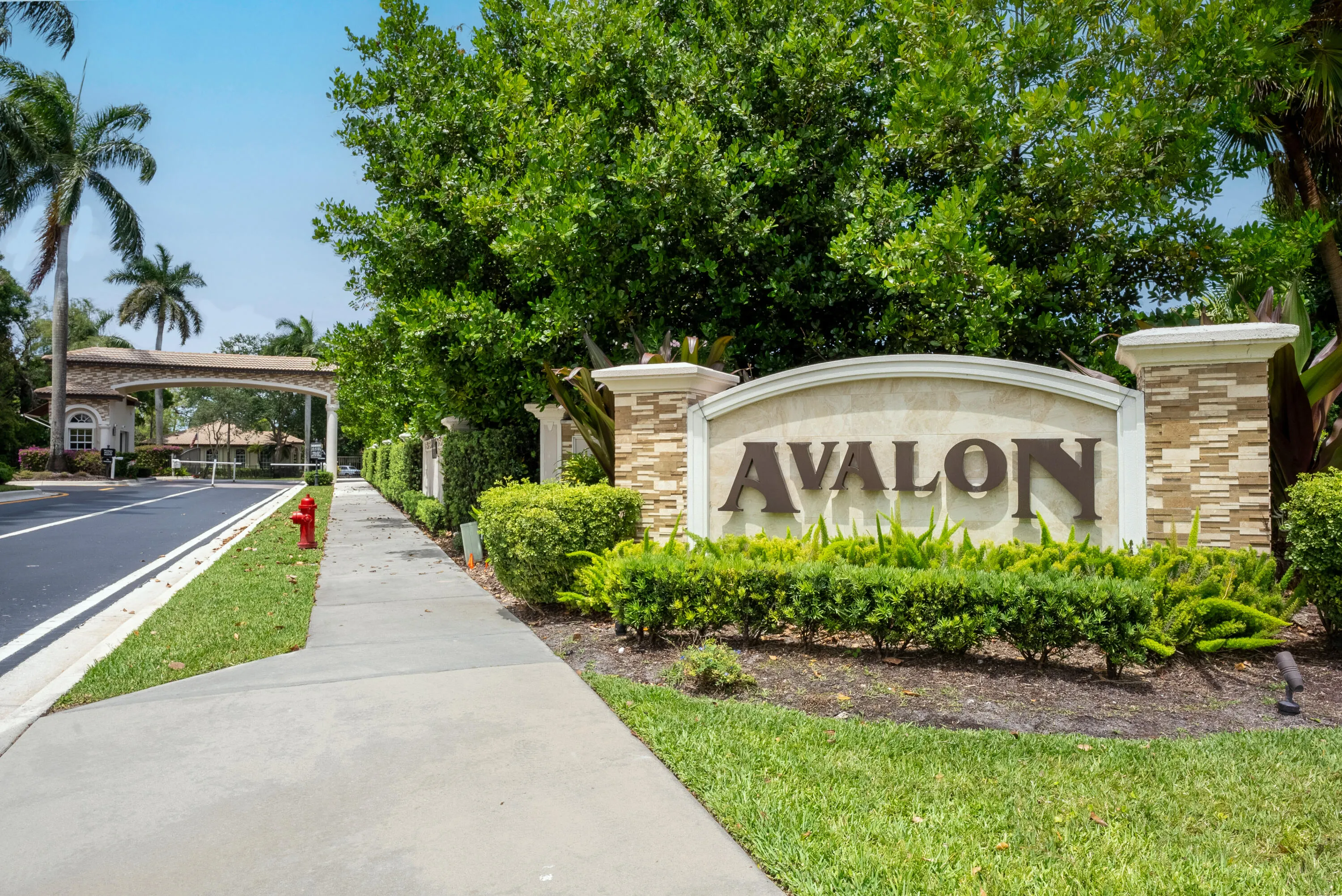 Neighborhood sign