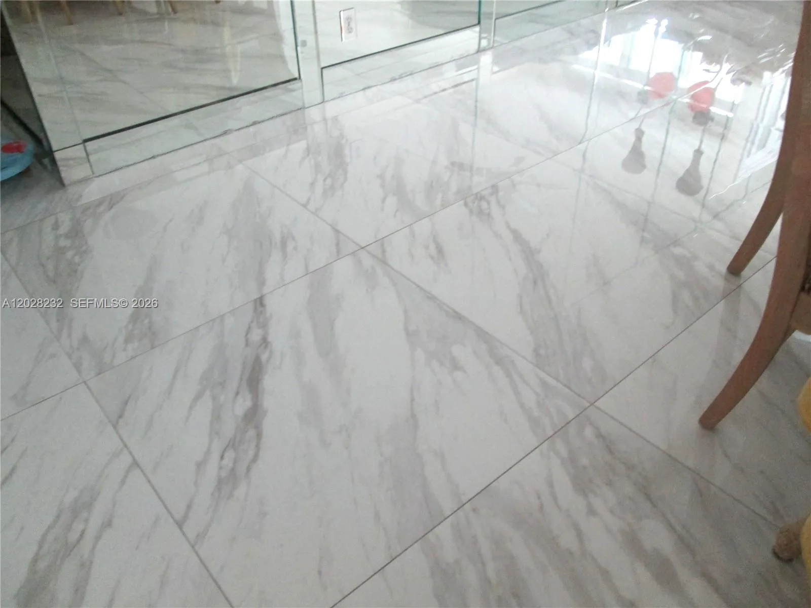 32 x 32 Marble Floors in unit