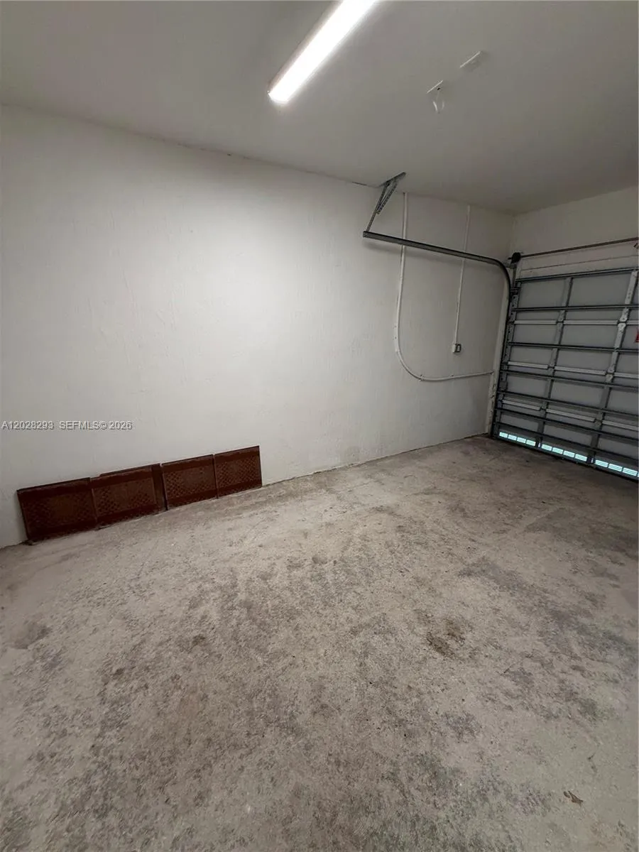 Property photo 94