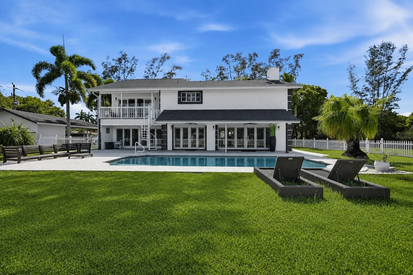 Virtually edited photo to display new color exterior. Note: New photos coming