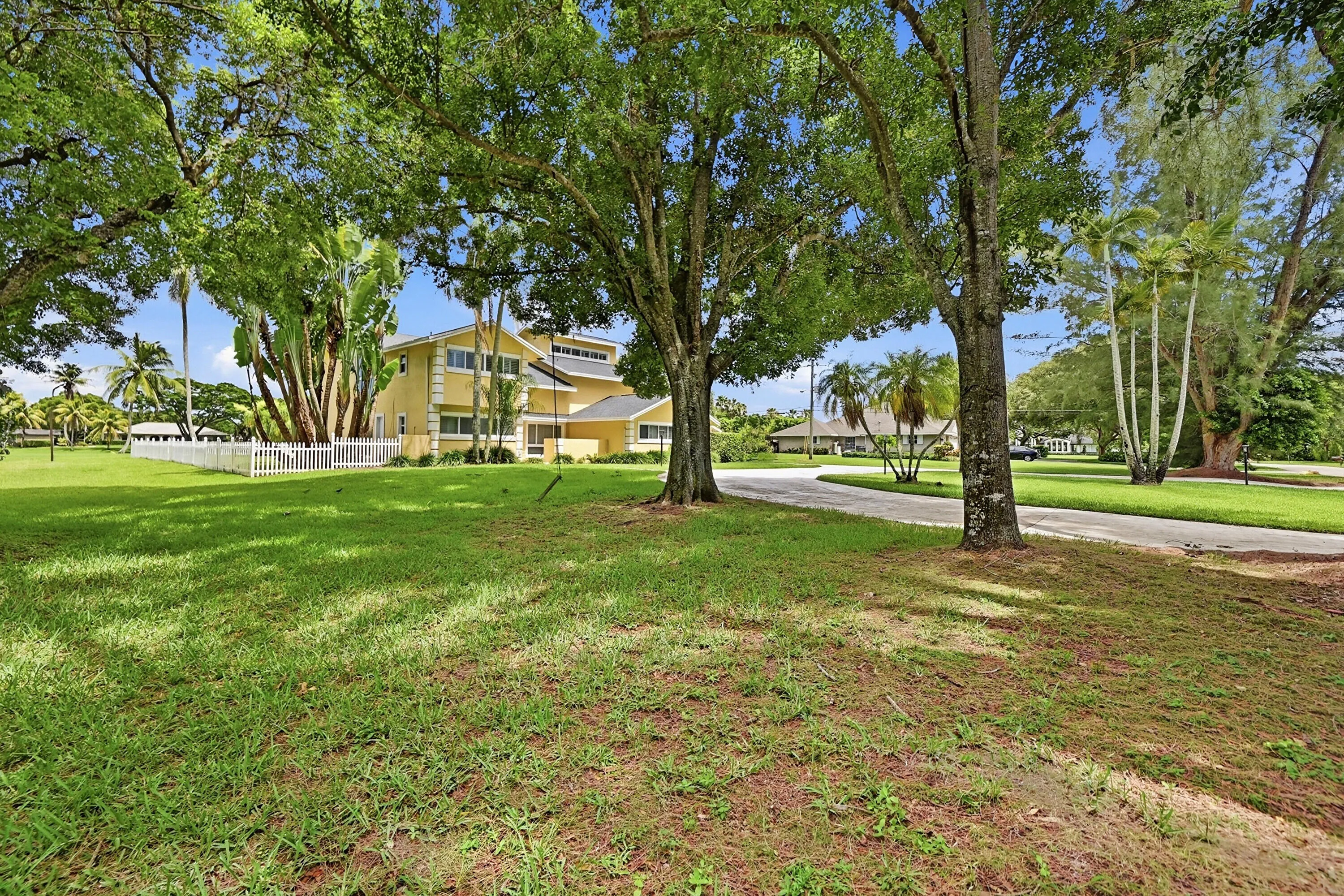 Property photo 33