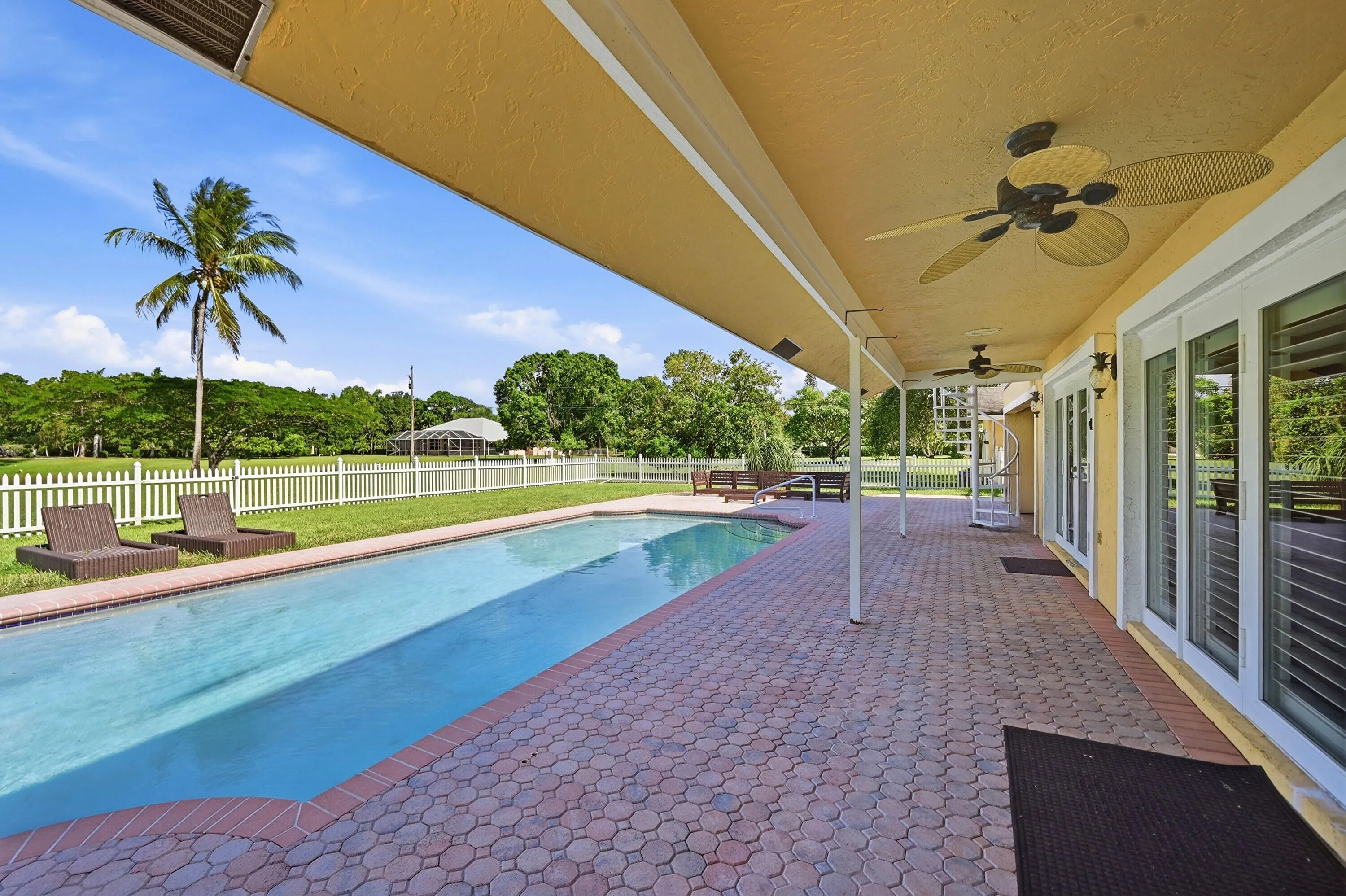 Property photo 73