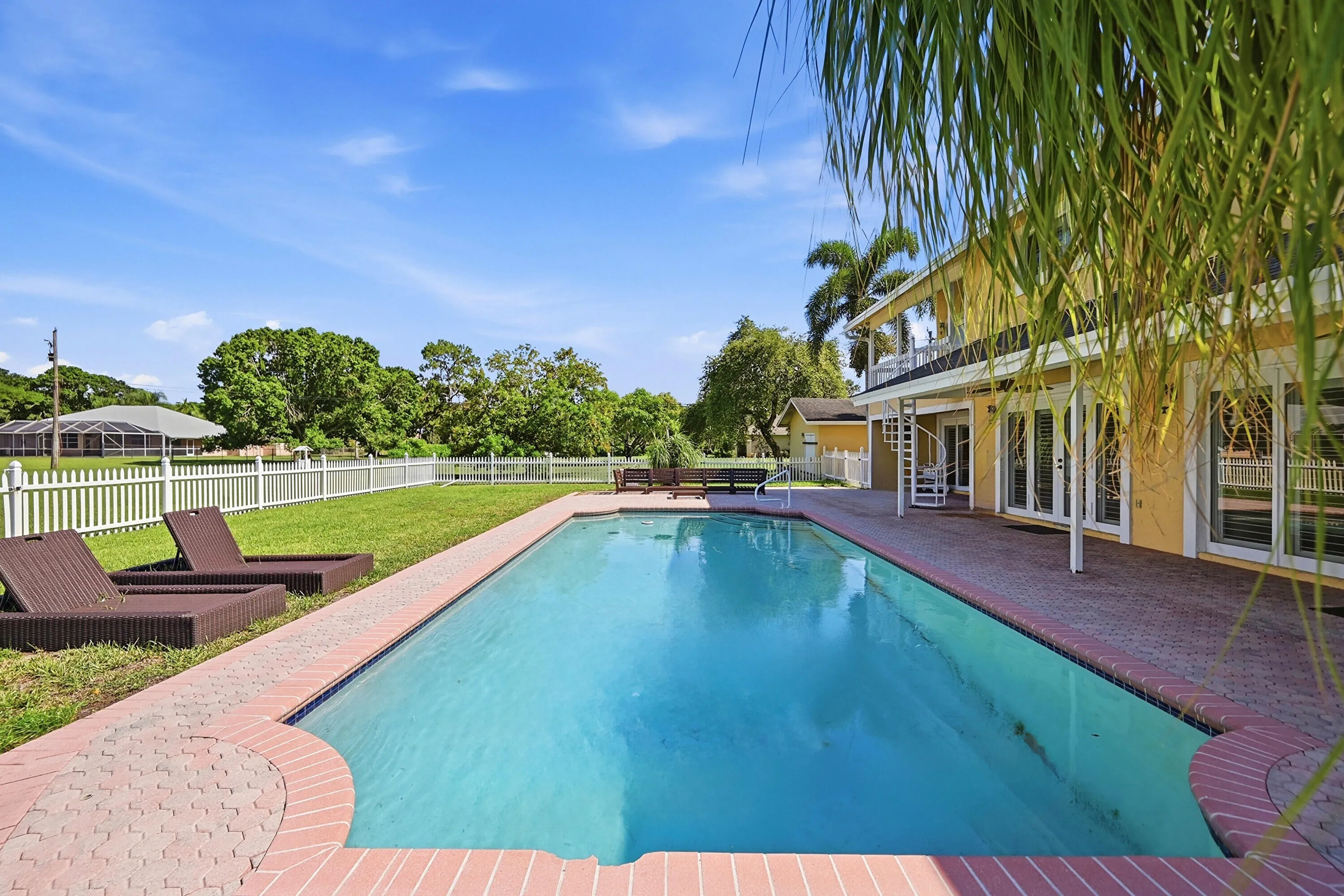 Property photo 74