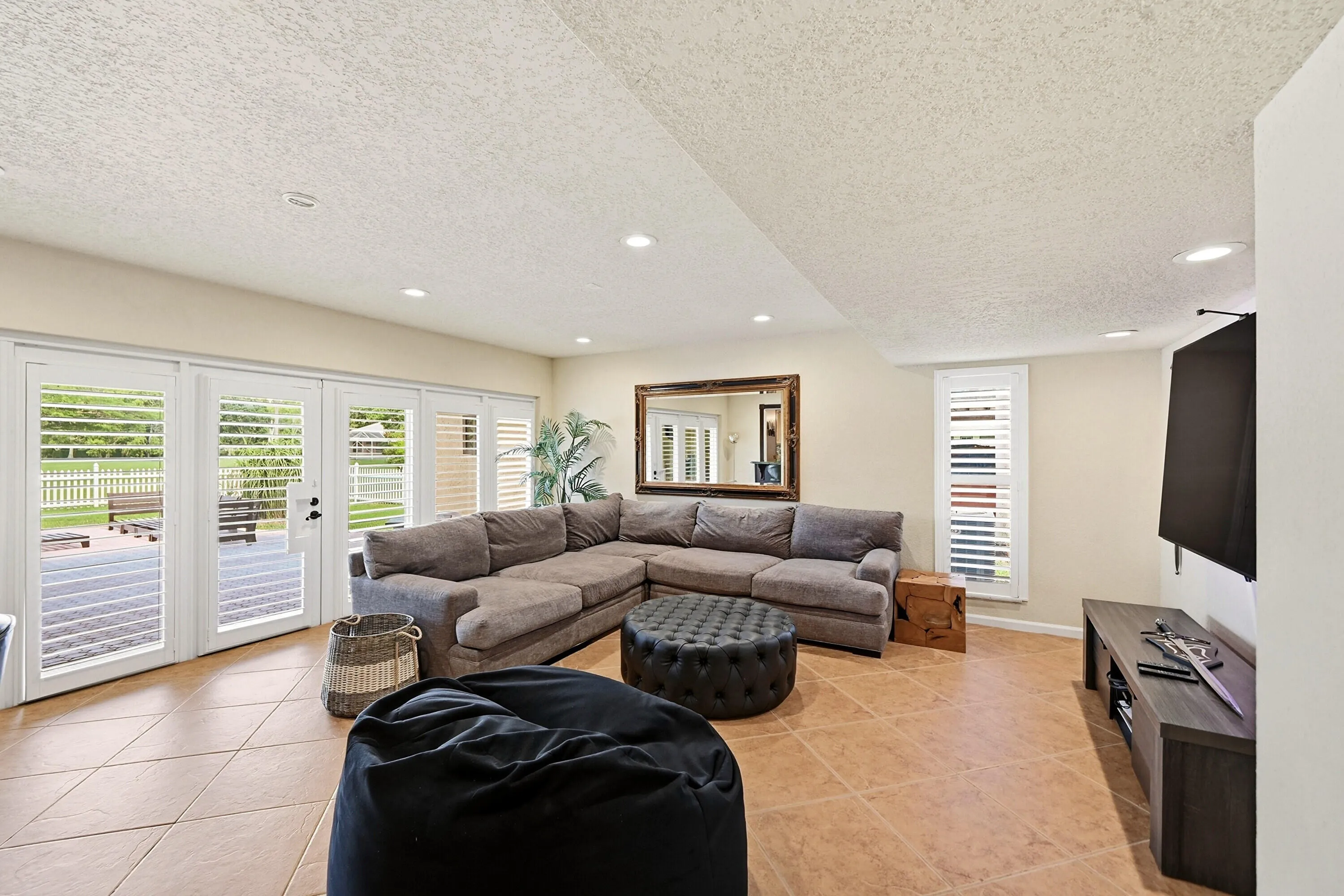 Property photo 52