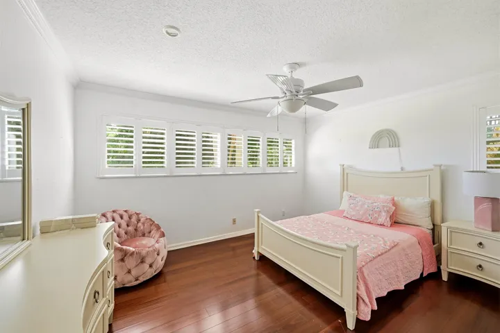 27_bedroom 2