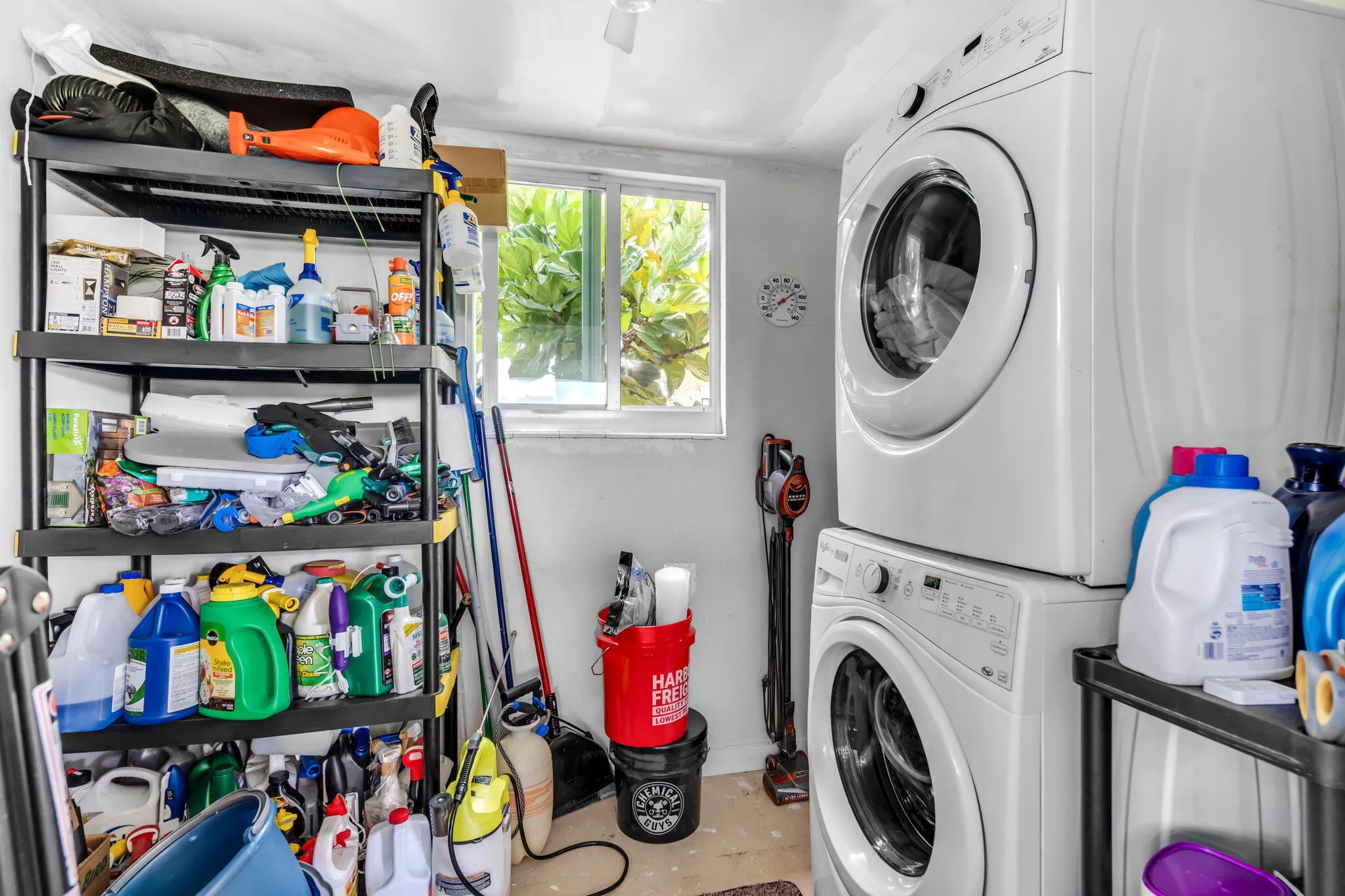 19-web-or-mls-1608NE14th-19