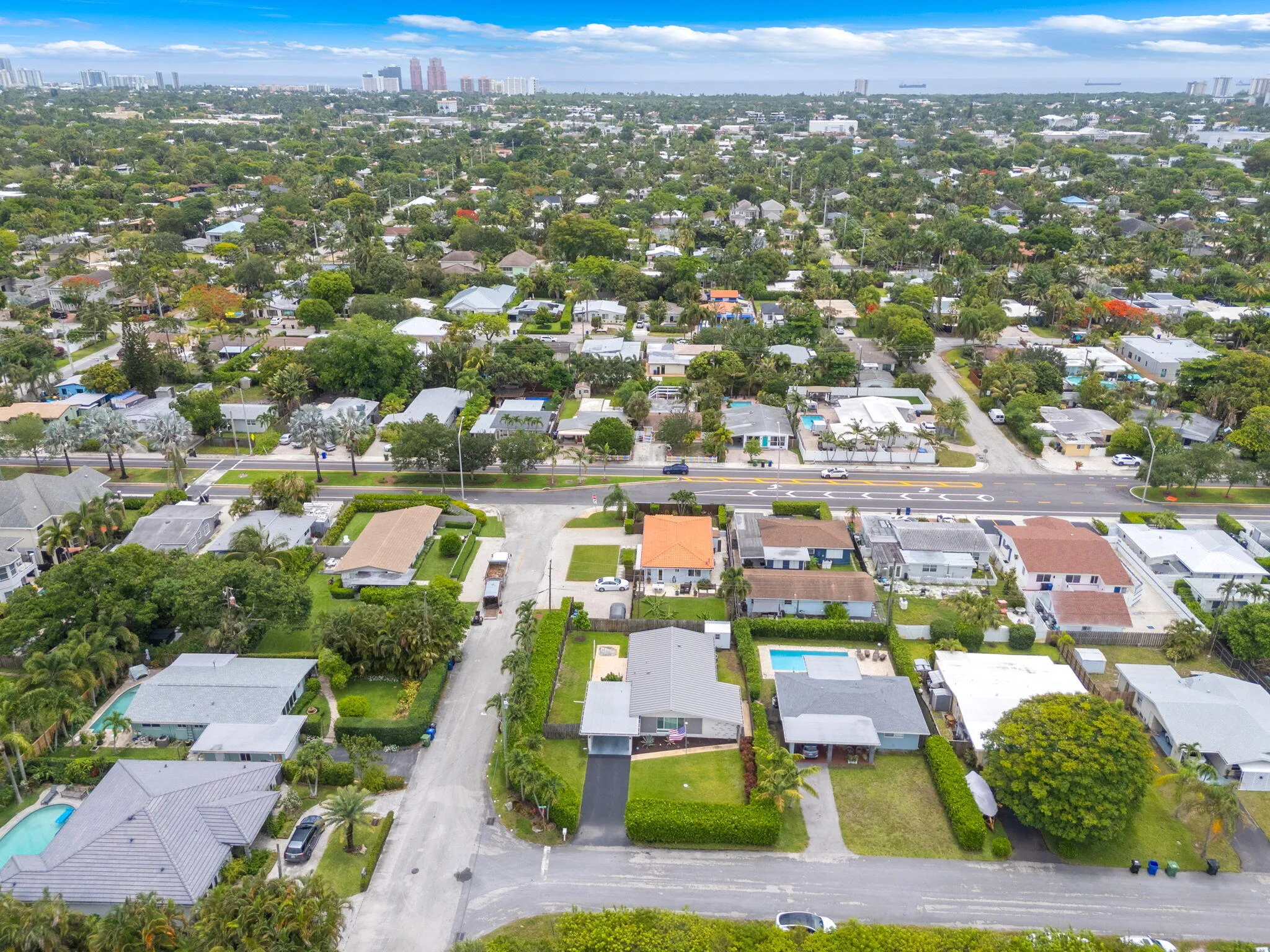 26-web-or-mls-1608NE14th-26