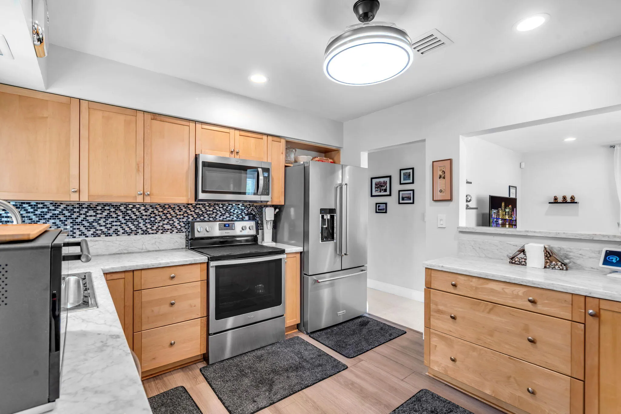 11-web-or-mls-1608NE14th-11
