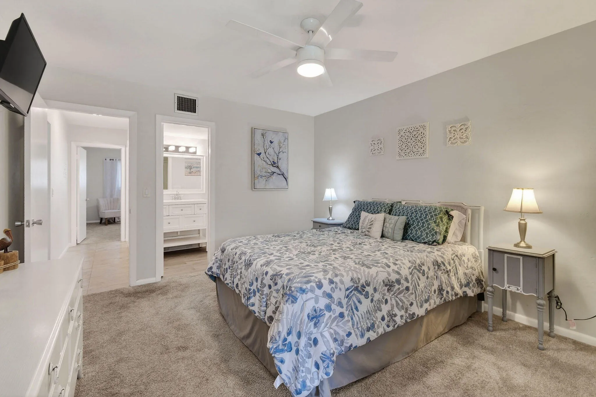 9GardenSt#204J(26)