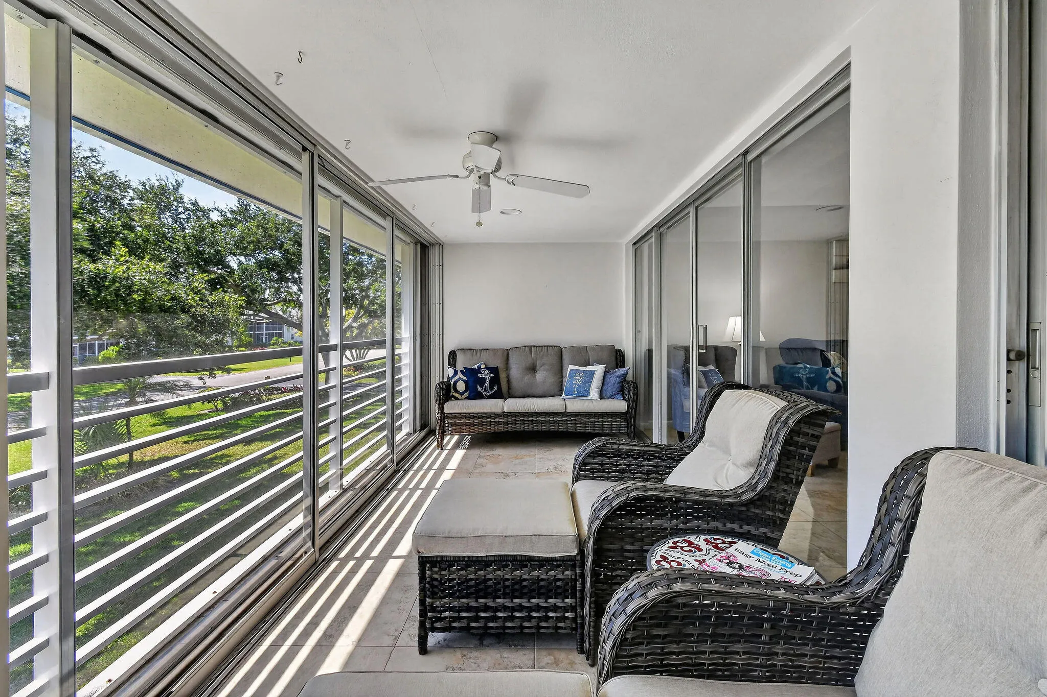 9GardenSt#204J(41)