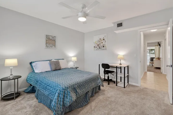 9GardenSt#204J(34)