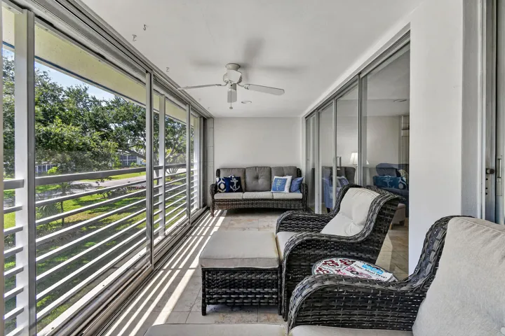 9GardenSt#204J(41)