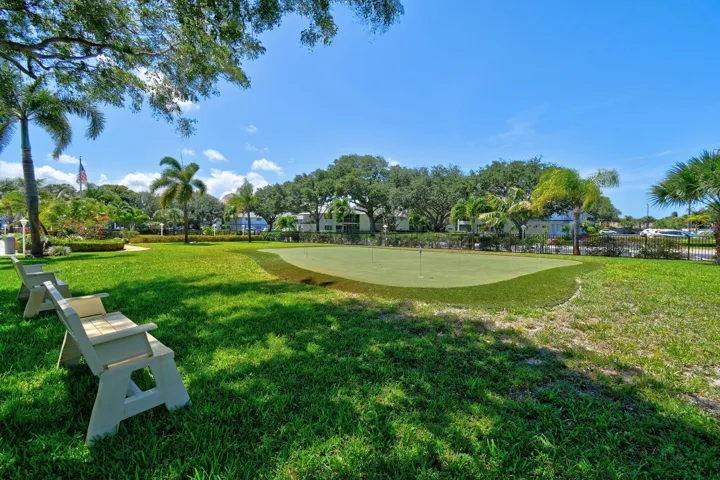 Putting Green