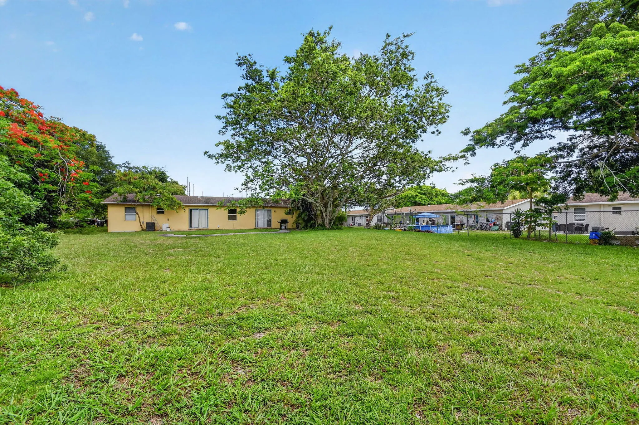 Property photo 44
