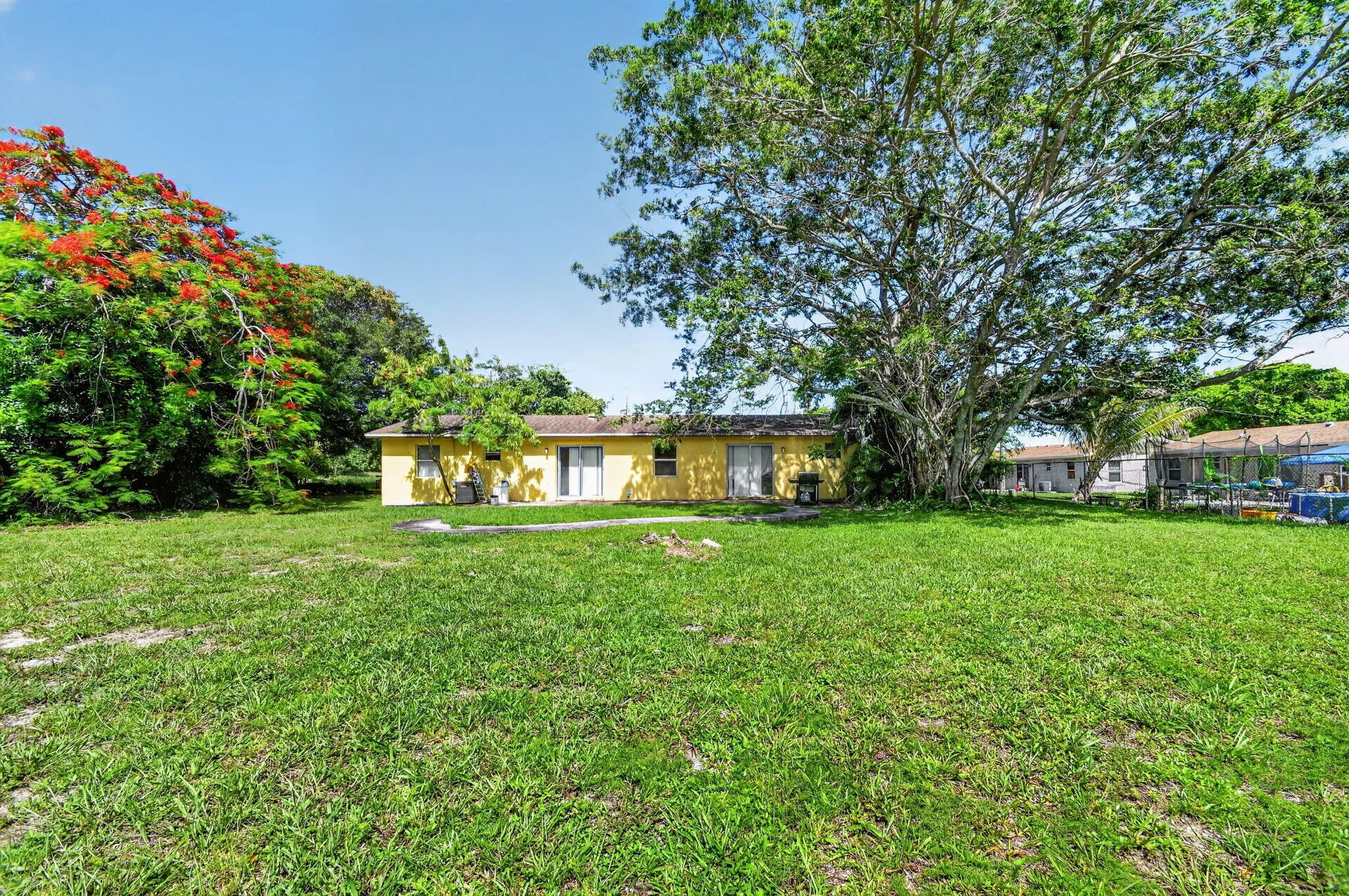 Property photo 38