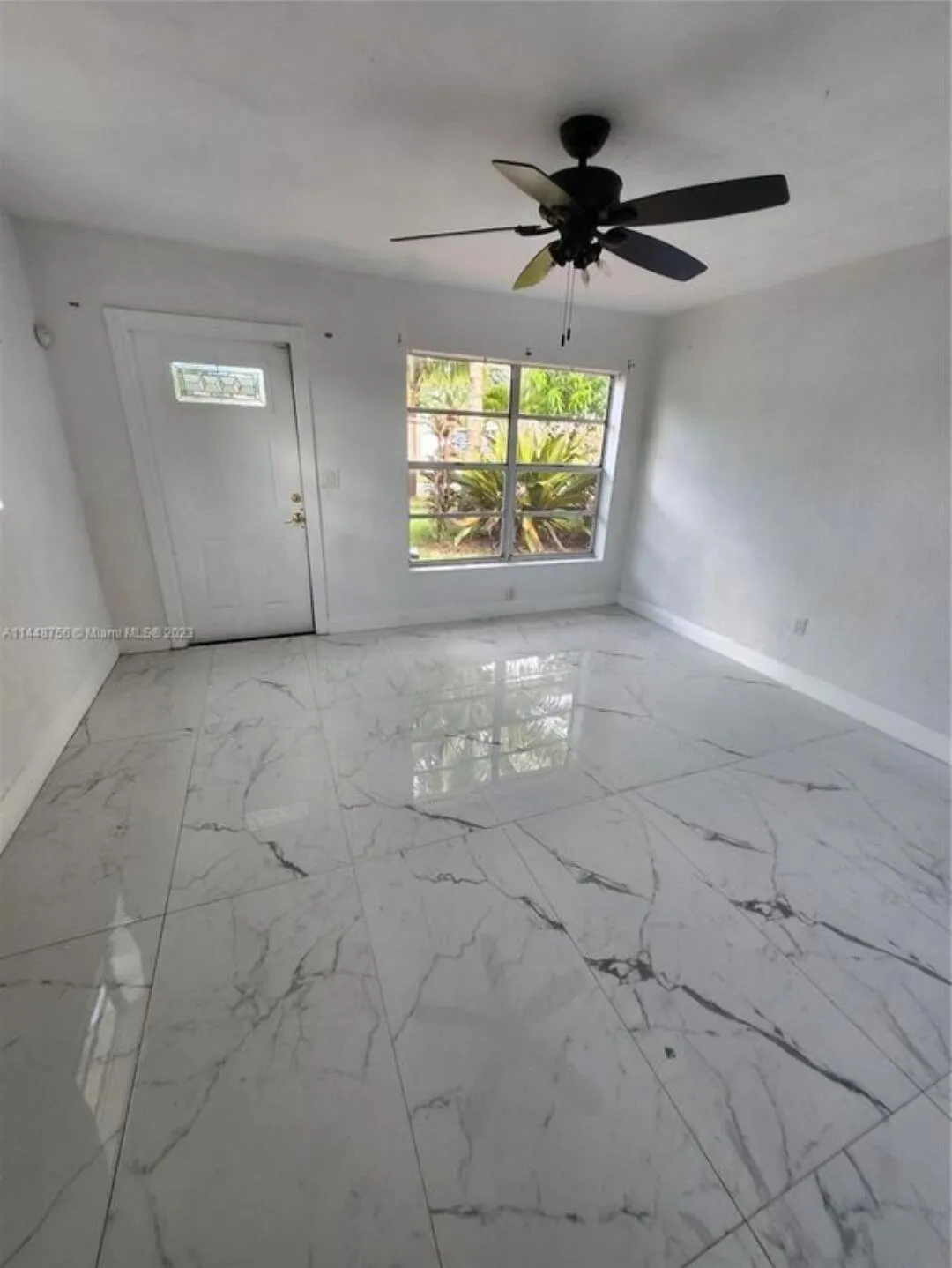 1420 N 70th Avenue, Hollywood, FL 33024