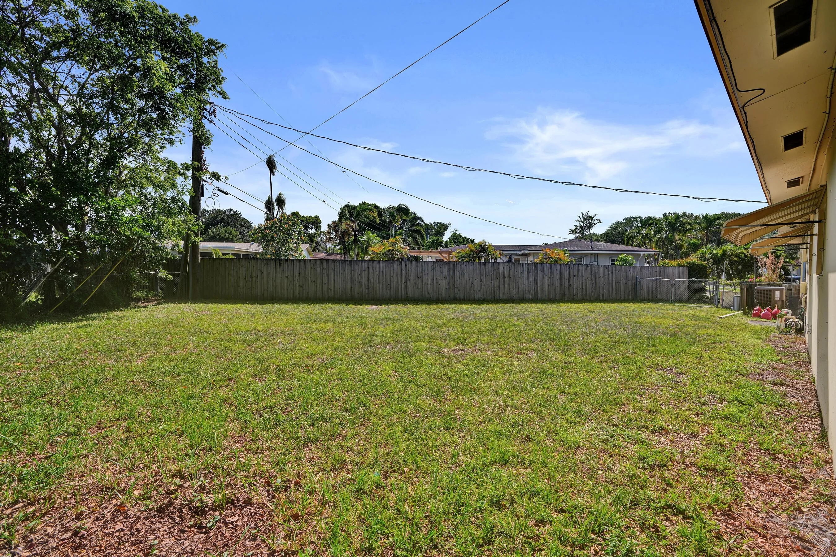 yard_side