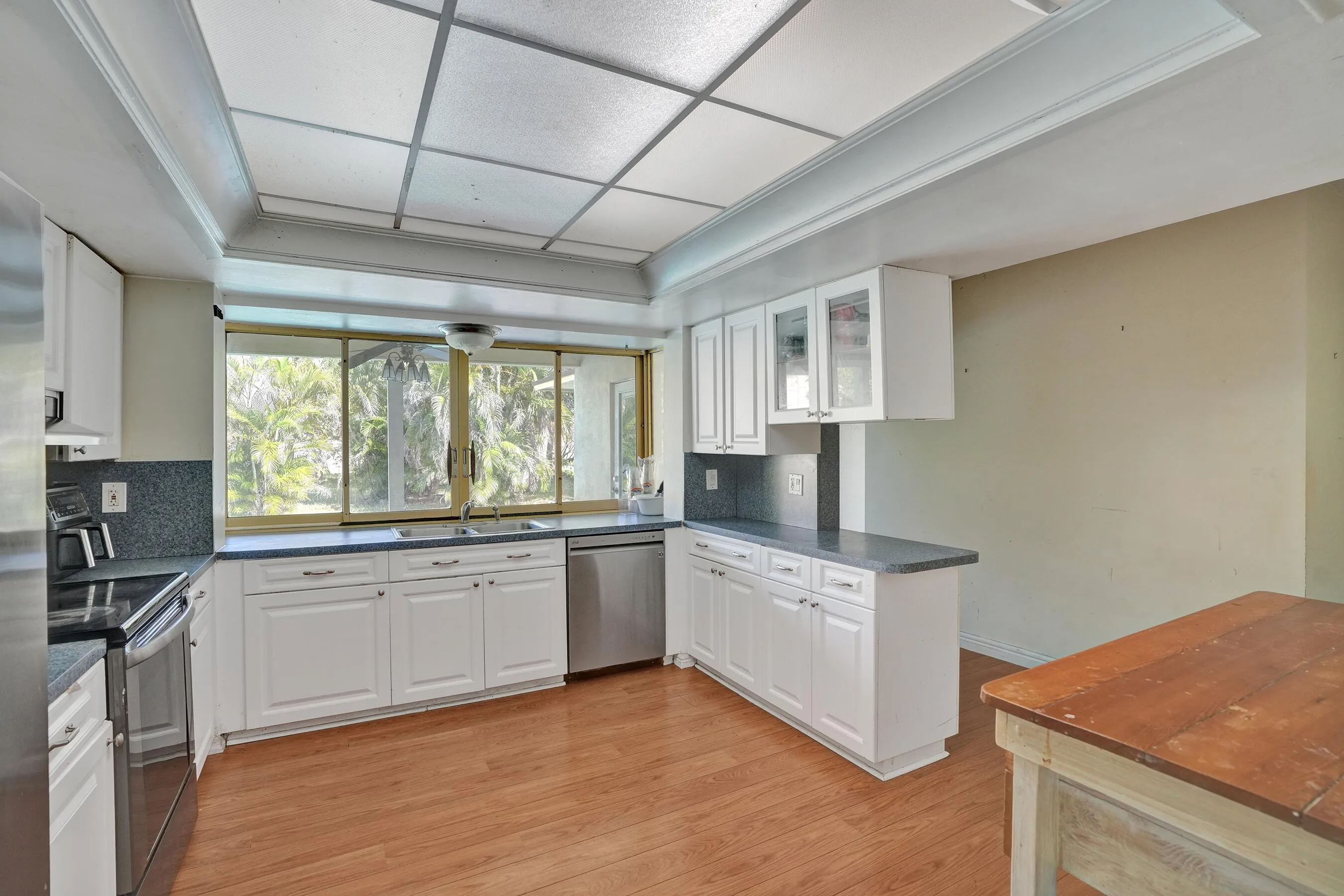 kitchen1