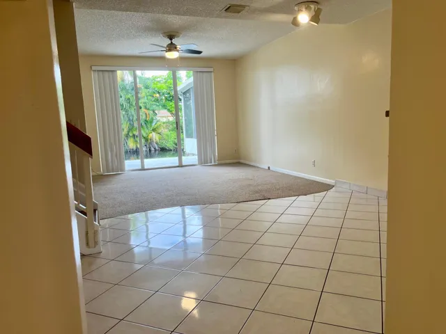 living/dining room