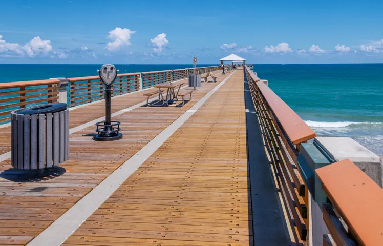 Juno Pier