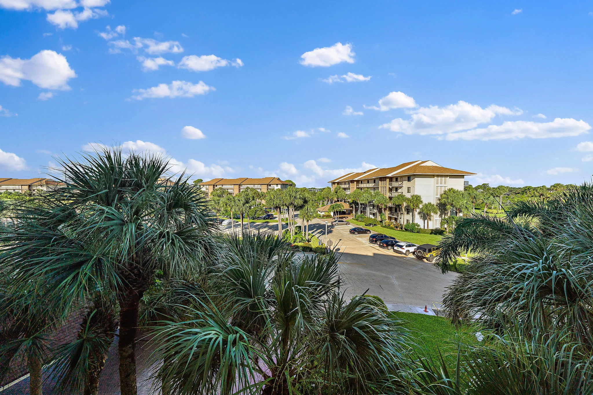 005-2601MarinaIsleWay402-Jupiter-FL-smal