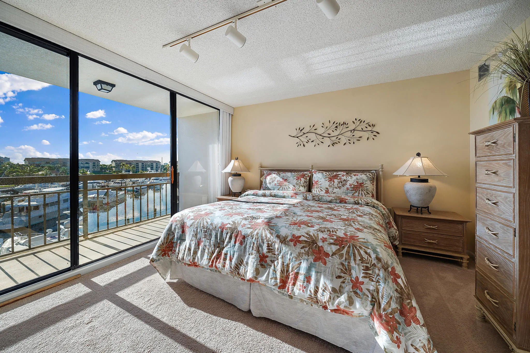 030-2601MarinaIsleWay402-Jupiter-FL-smal