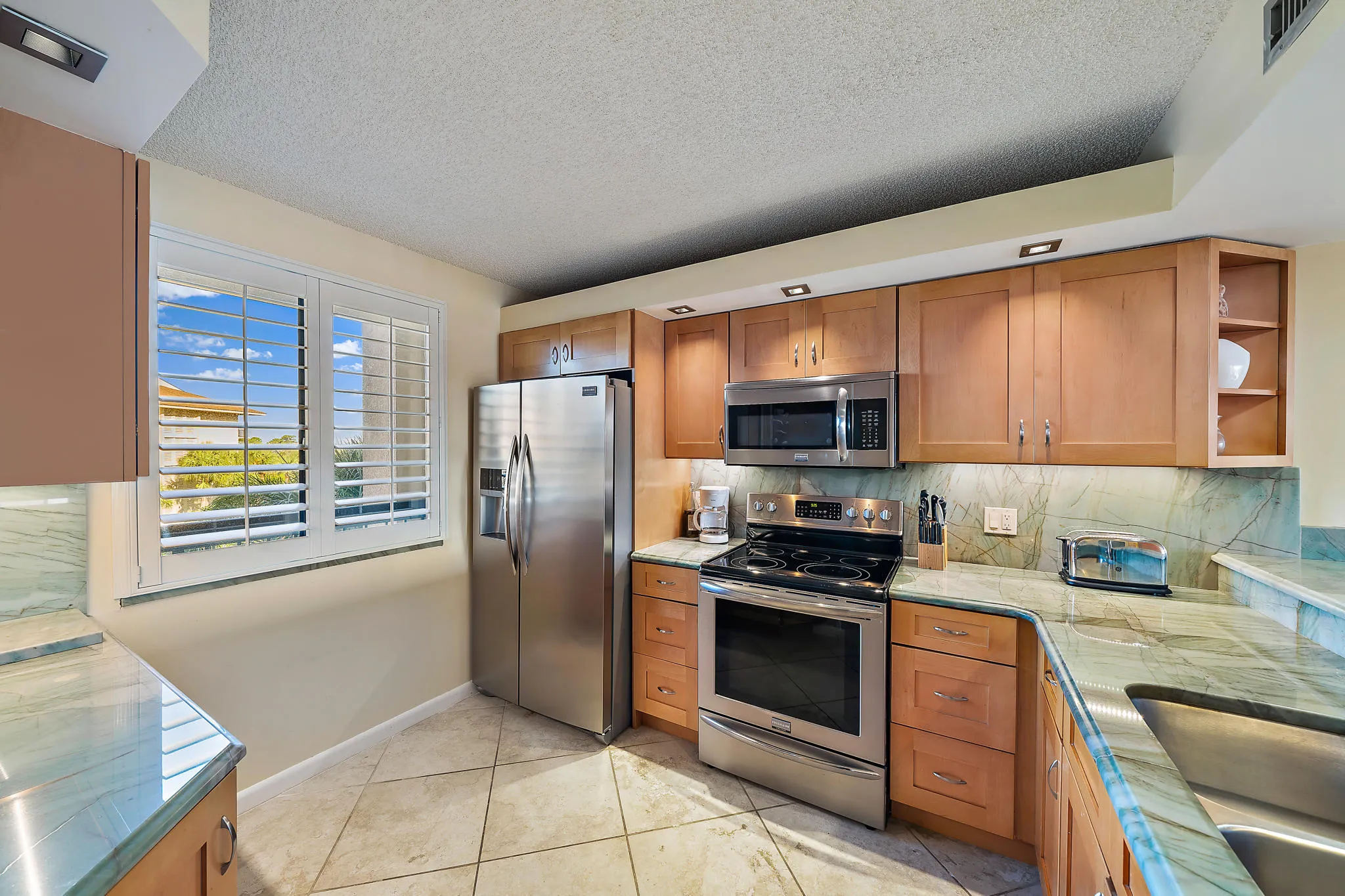 016-2601MarinaIsleWay402-Jupiter-FL-smal