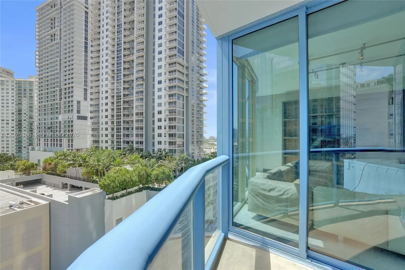 Photo 34