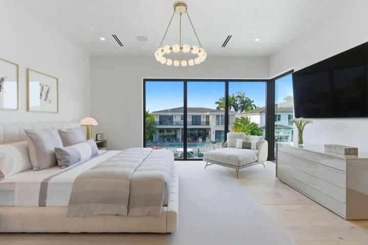 511 Silver Ln Boca Raton 49