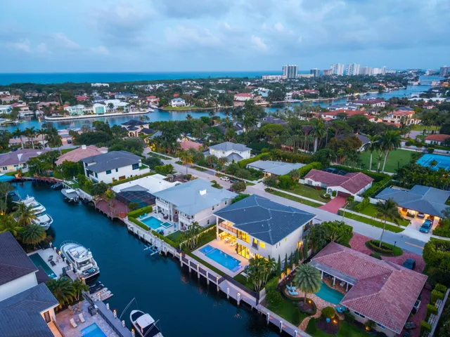 511 Silver Ln Boca Raton 103
