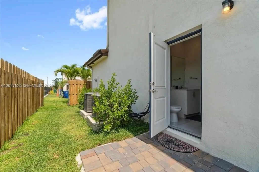 Property photo 30