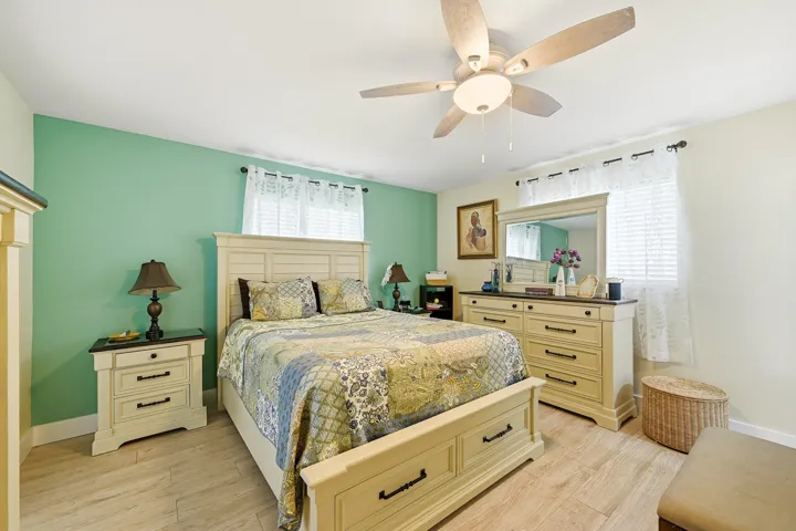 20_stl_7574
