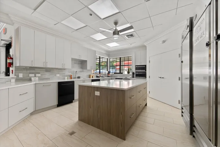 Clubhouse Kitchen