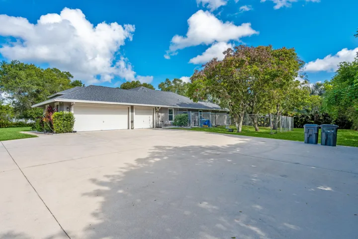 53-web-or-mls-A7407349
