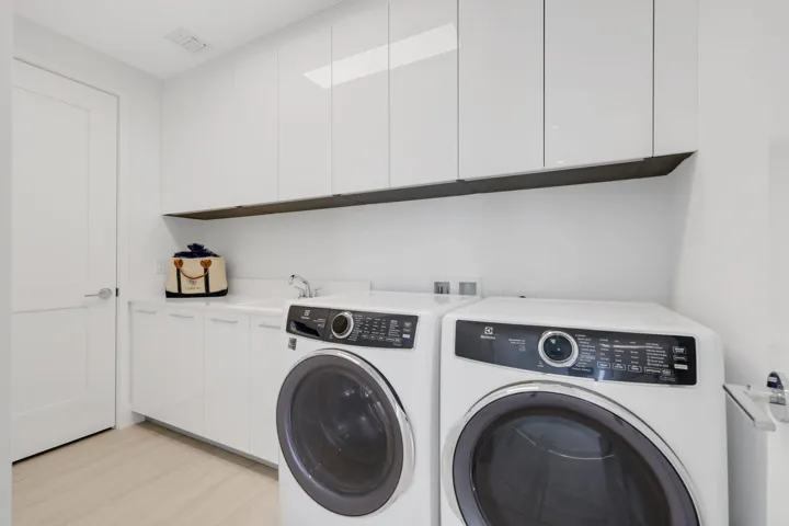 Full Laundry Room