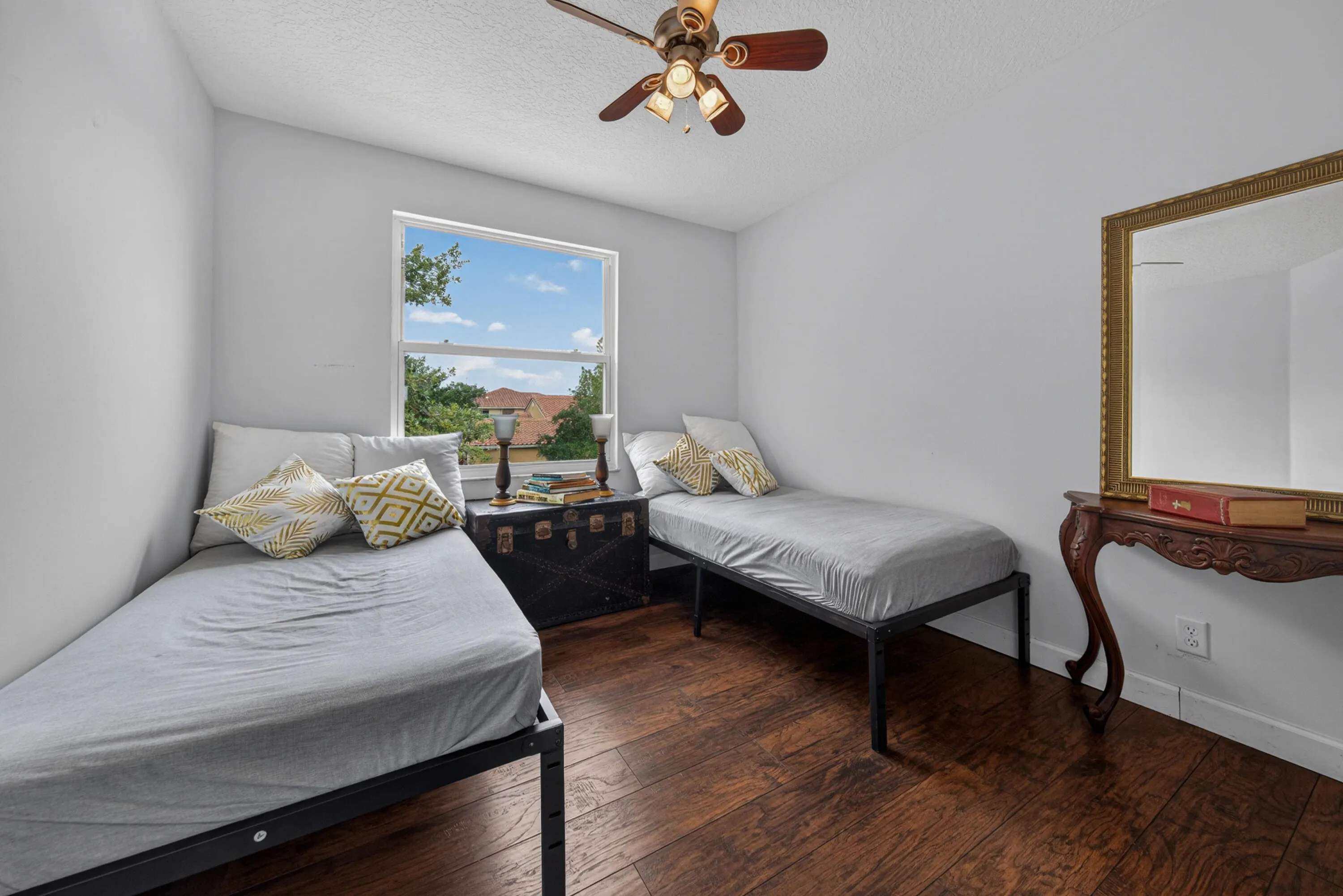 Property photo 52