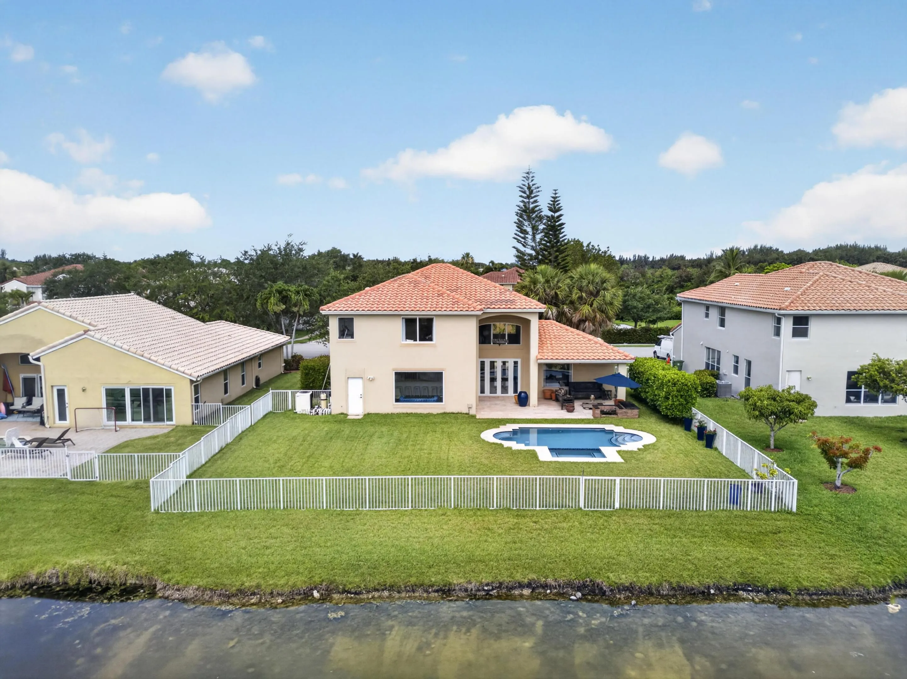 Property photo 33