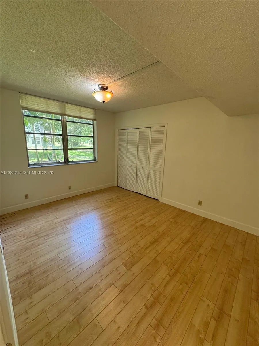 2nd bedroom unfurnished